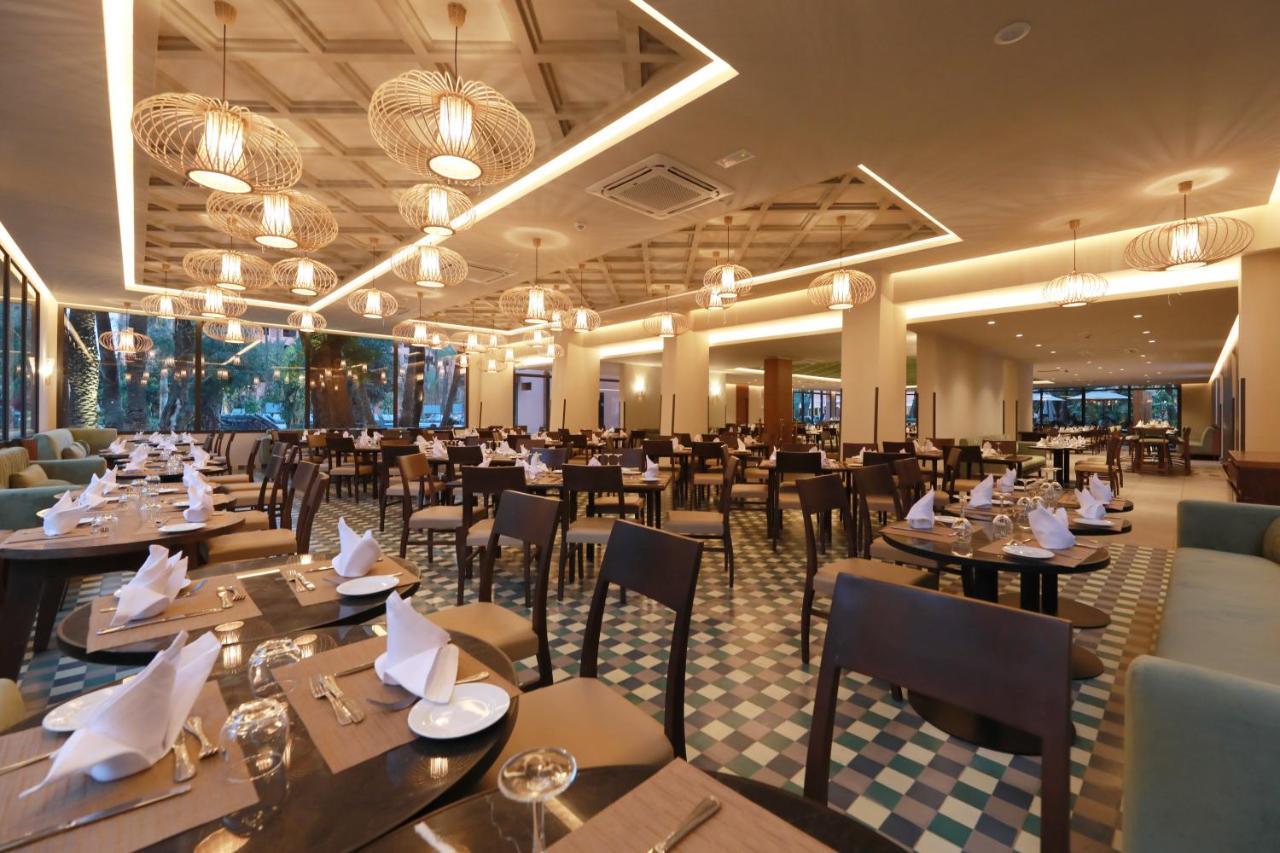 Kenzi Rose Garden Hotel Marrakesh Buitenkant foto The restaurant