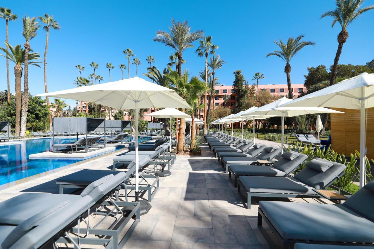Kenzi Rose Garden Hotel Marrakesh Buitenkant foto The pool at the hotel